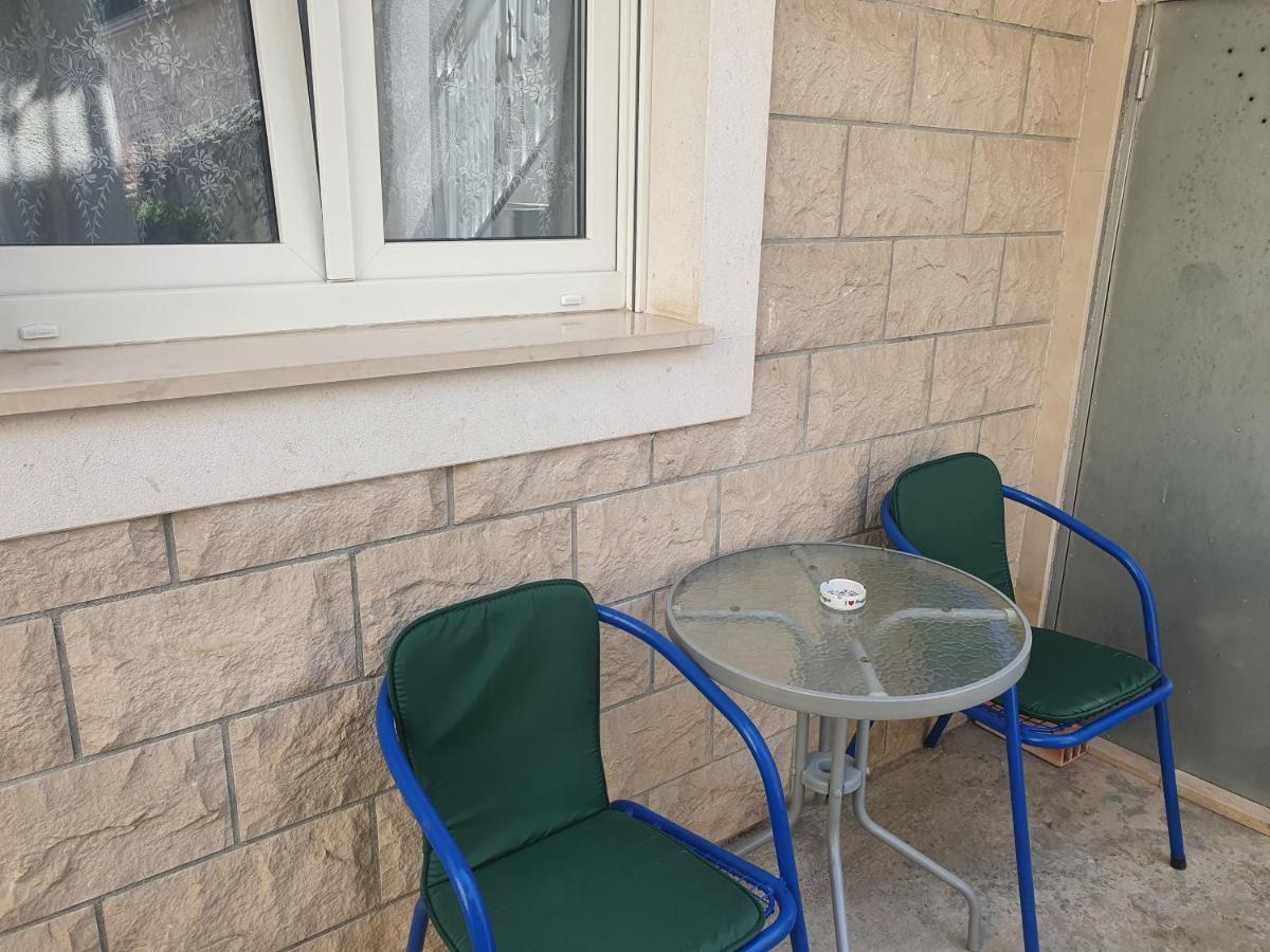 Apartment Duje Split Bagian luar foto