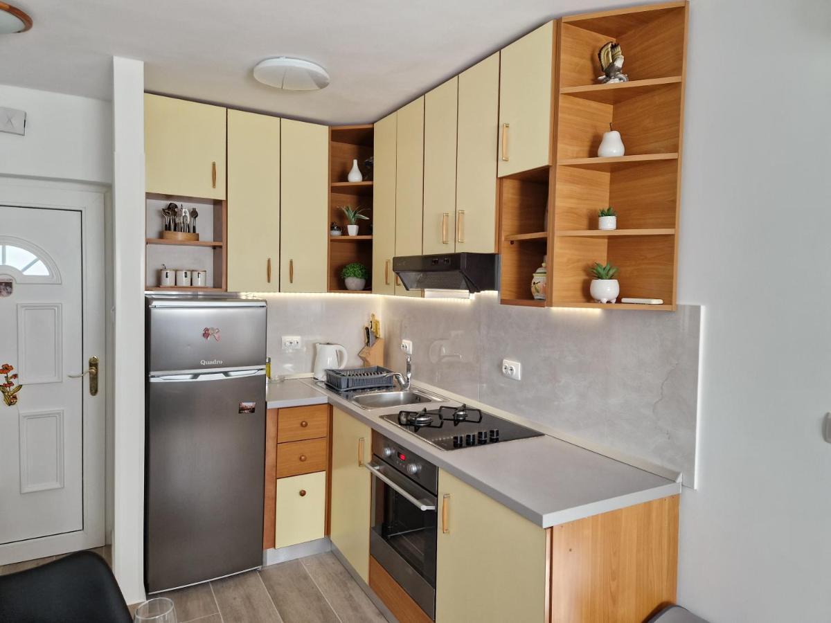Apartment Duje Split Bagian luar foto