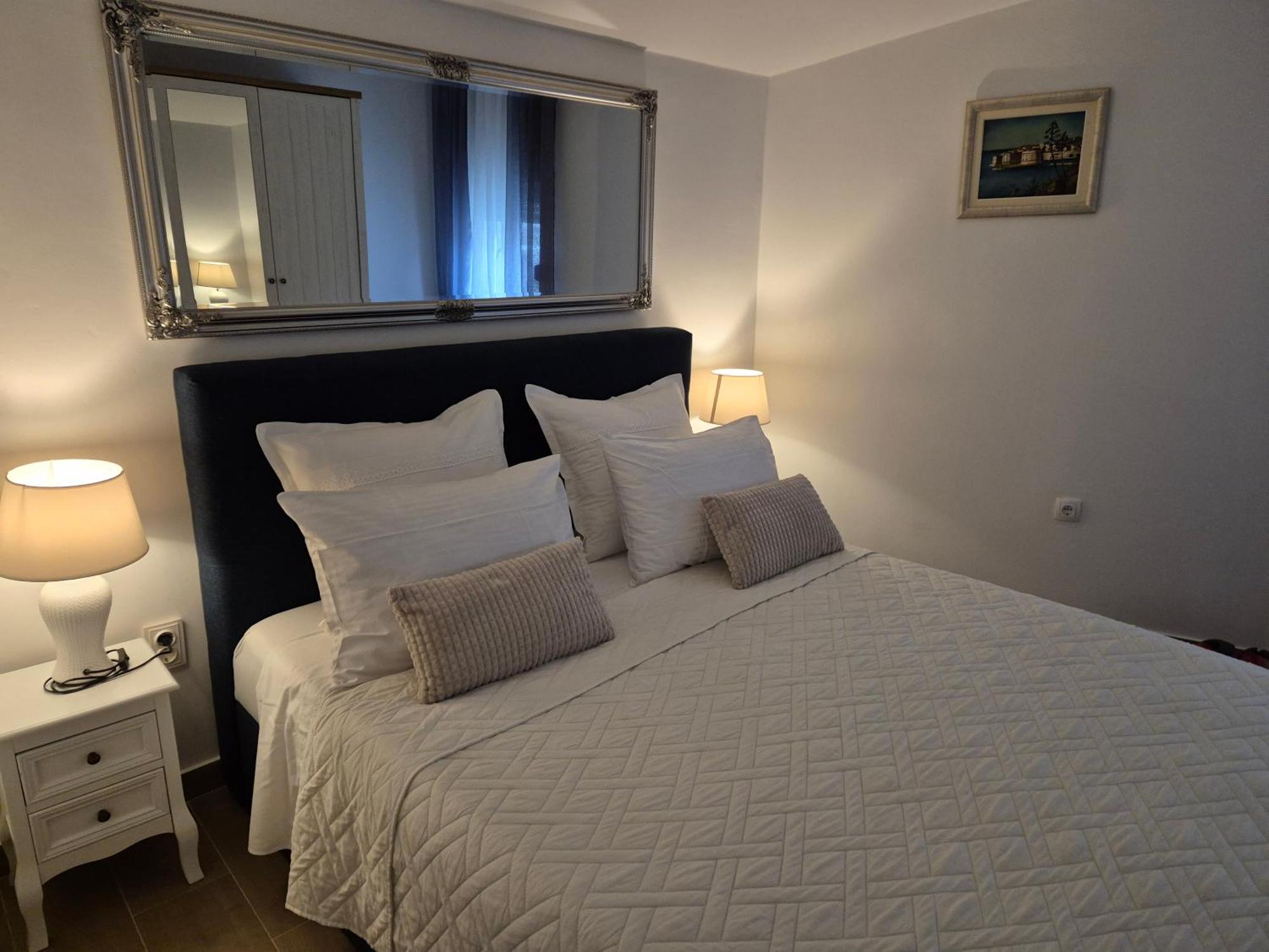 Apartment Duje Split Bagian luar foto